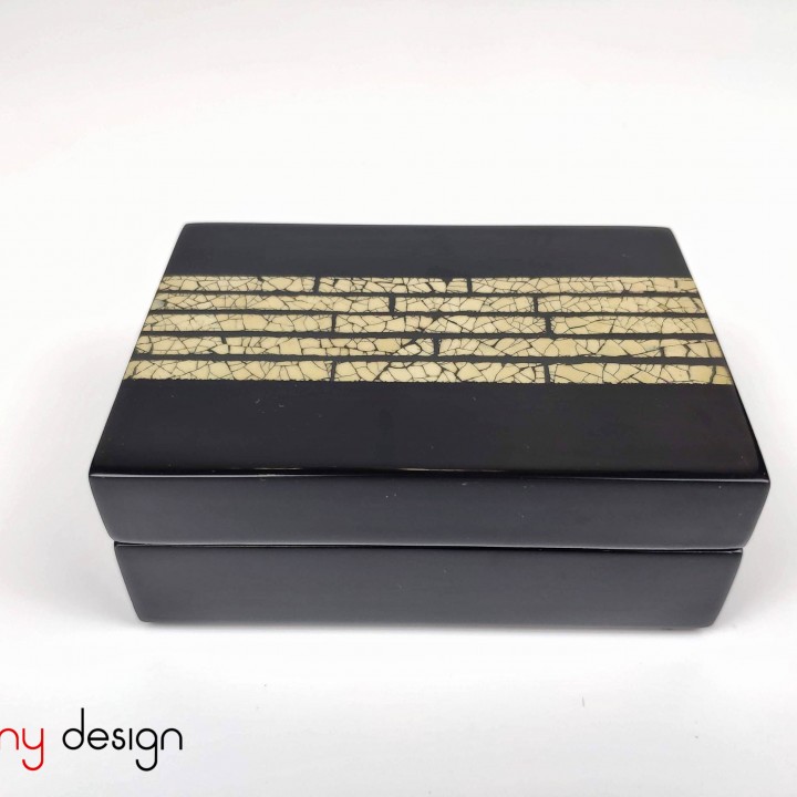 Black name card box with eggshells